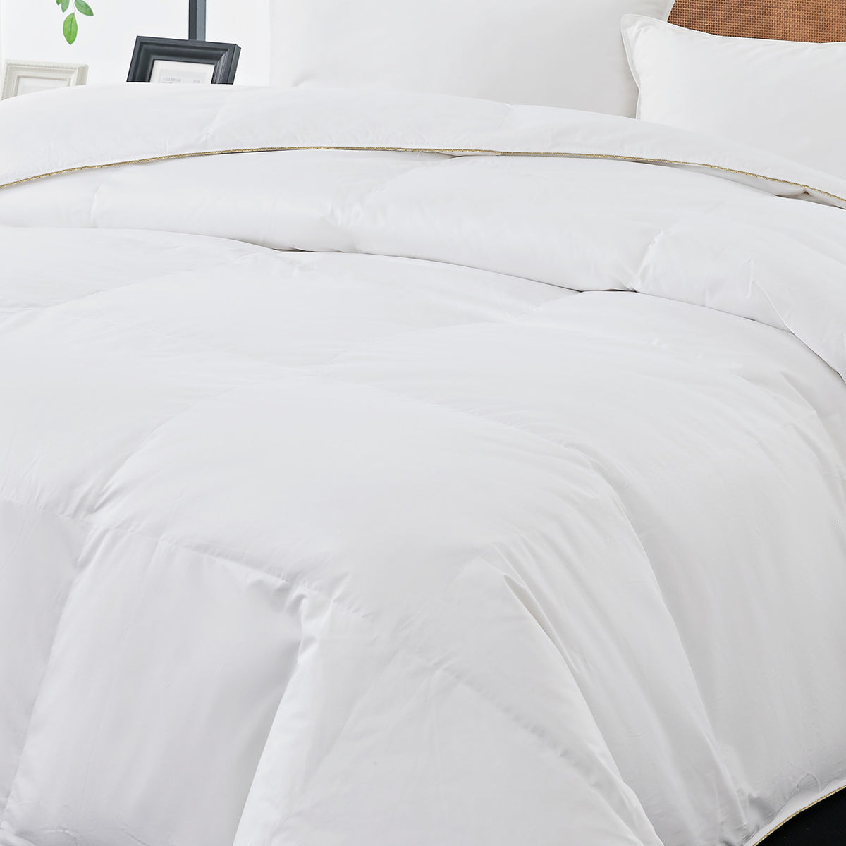 All Season EnviroLoft® Down Alternative Wool Cotton Comforter by Pendleton