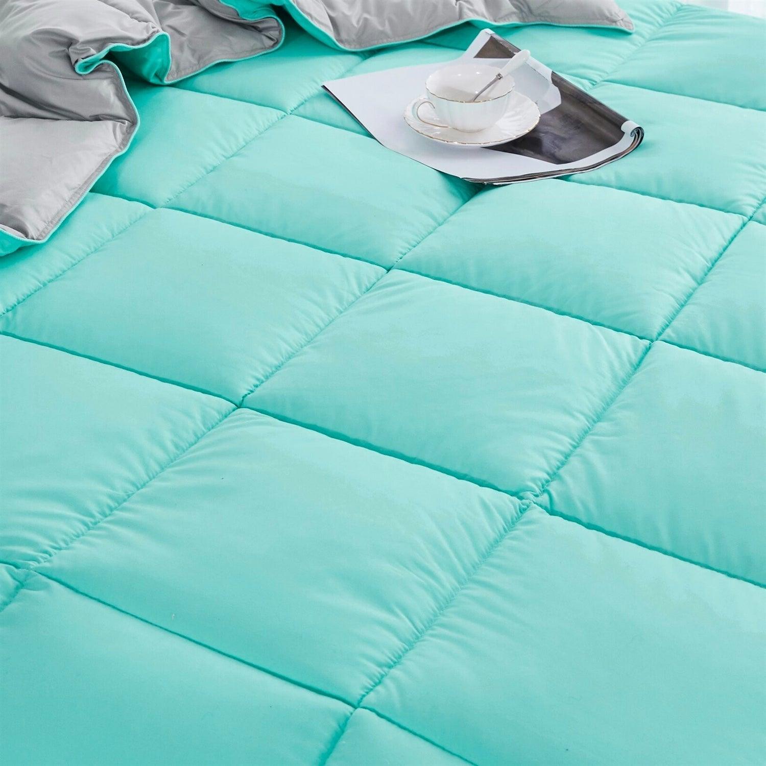 Twin/Twin XL Traditional Microfiber Reversible 3 Piece Comforter Set in Blue/Grey - beddingbag.com