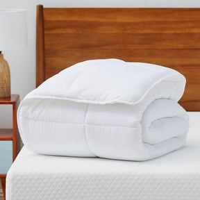 Full Size Cozy All Seasons Plush White Polyester Down Alternative Comforter - beddingbag.com