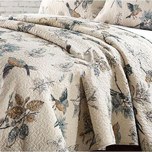 Queen size 3-Piece Quilt Bedspread Set in 100-Percent Cotton with Floral Birds Pattern