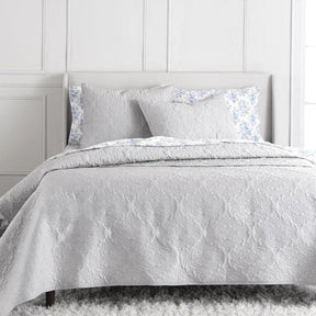 Queen Size 100-Percent Cotton 3-Piece Quilt Bedspread Set in Light Grey