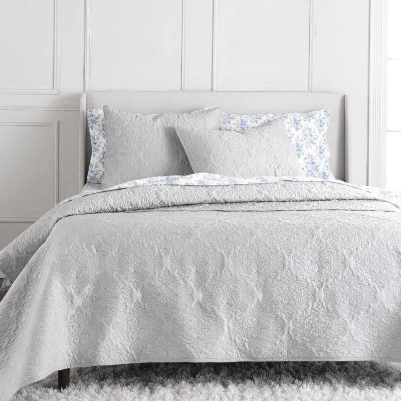 Queen Size 100-Percent Cotton 3-Piece Quilt Bedspread Set in Light Grey