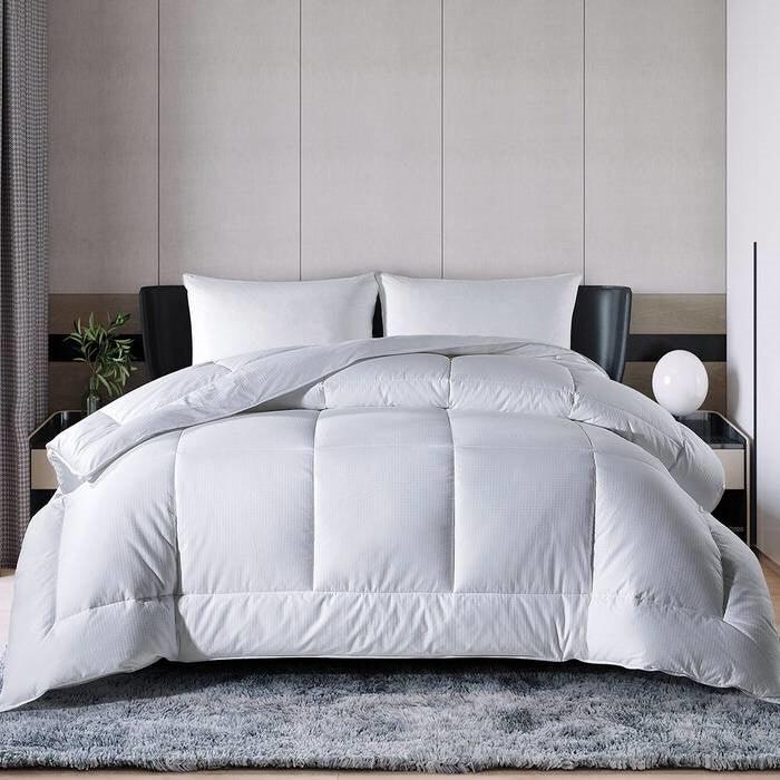 Twin Size All Seasons Soft White Polyester Down Alternative Comforter - beddingbag.com