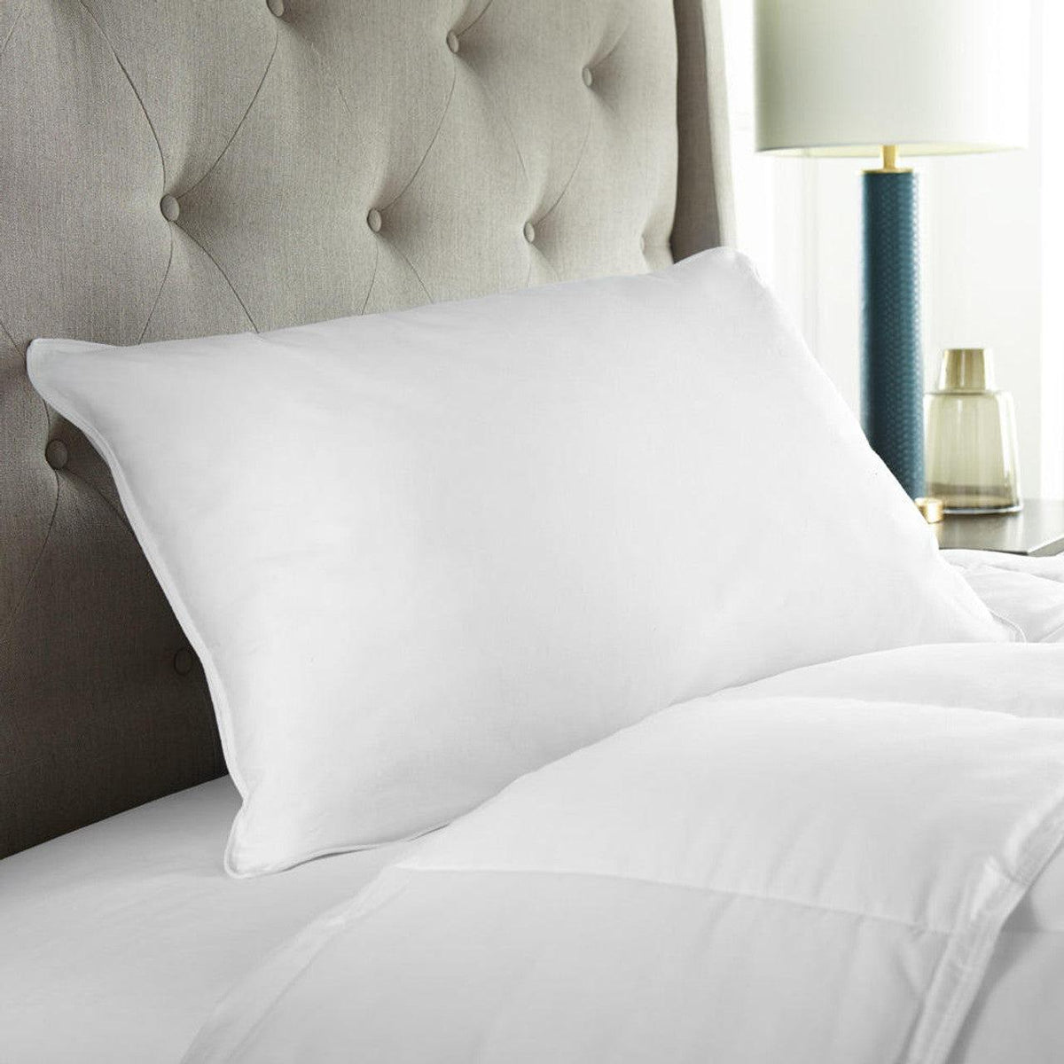 EnviroLoft® Down Alternative Medium Hotel Pillow for Back & Side Sleepers (Hypoallergenic) - beddingbag.com